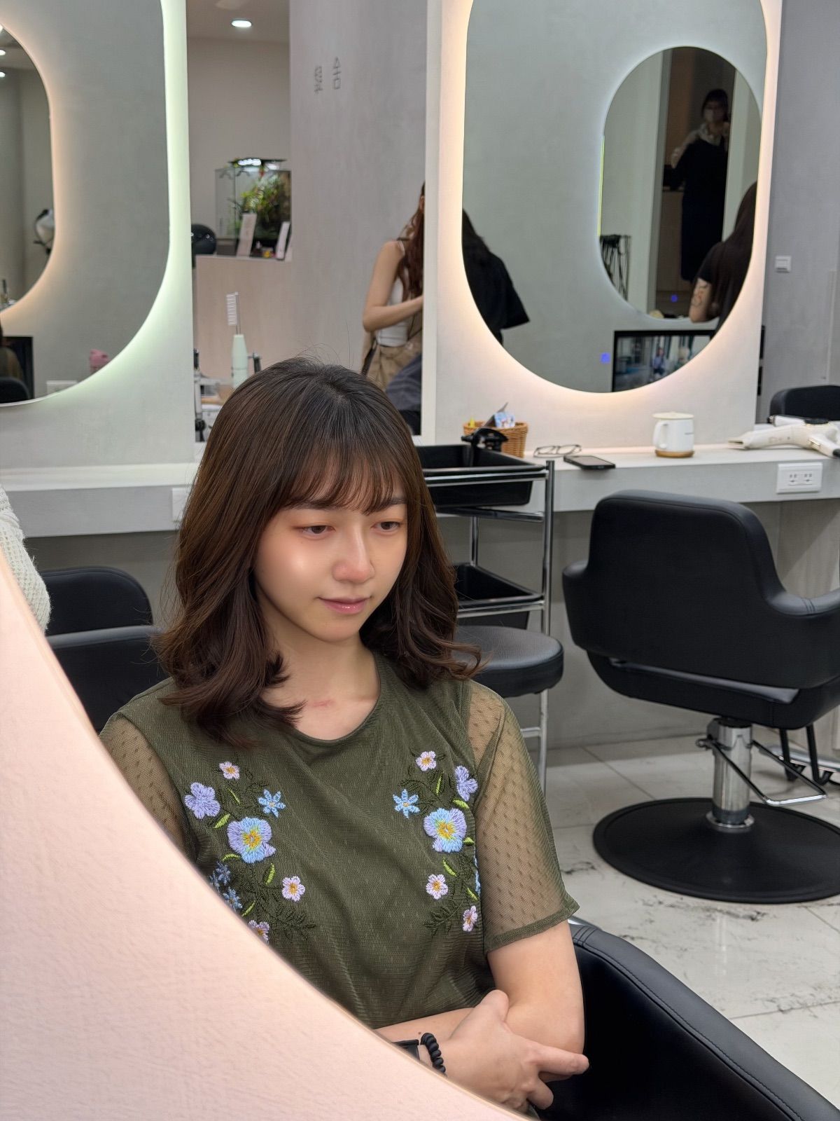 舍肆 Celsius Salon 竹北燙髮作品・中長髮、縮毛矯正、輕柔捲・設計師 Nina